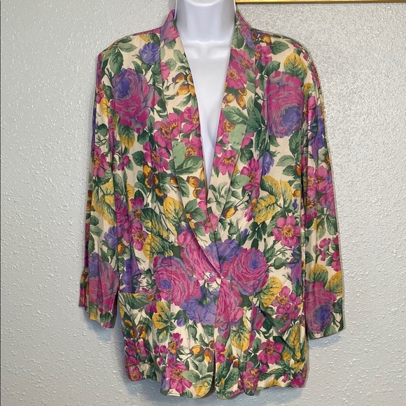 VNTG Craig Clothing Co. LightweighPink and Purple Floral Blazer with Relaxed Fit - Picture 1 of 5